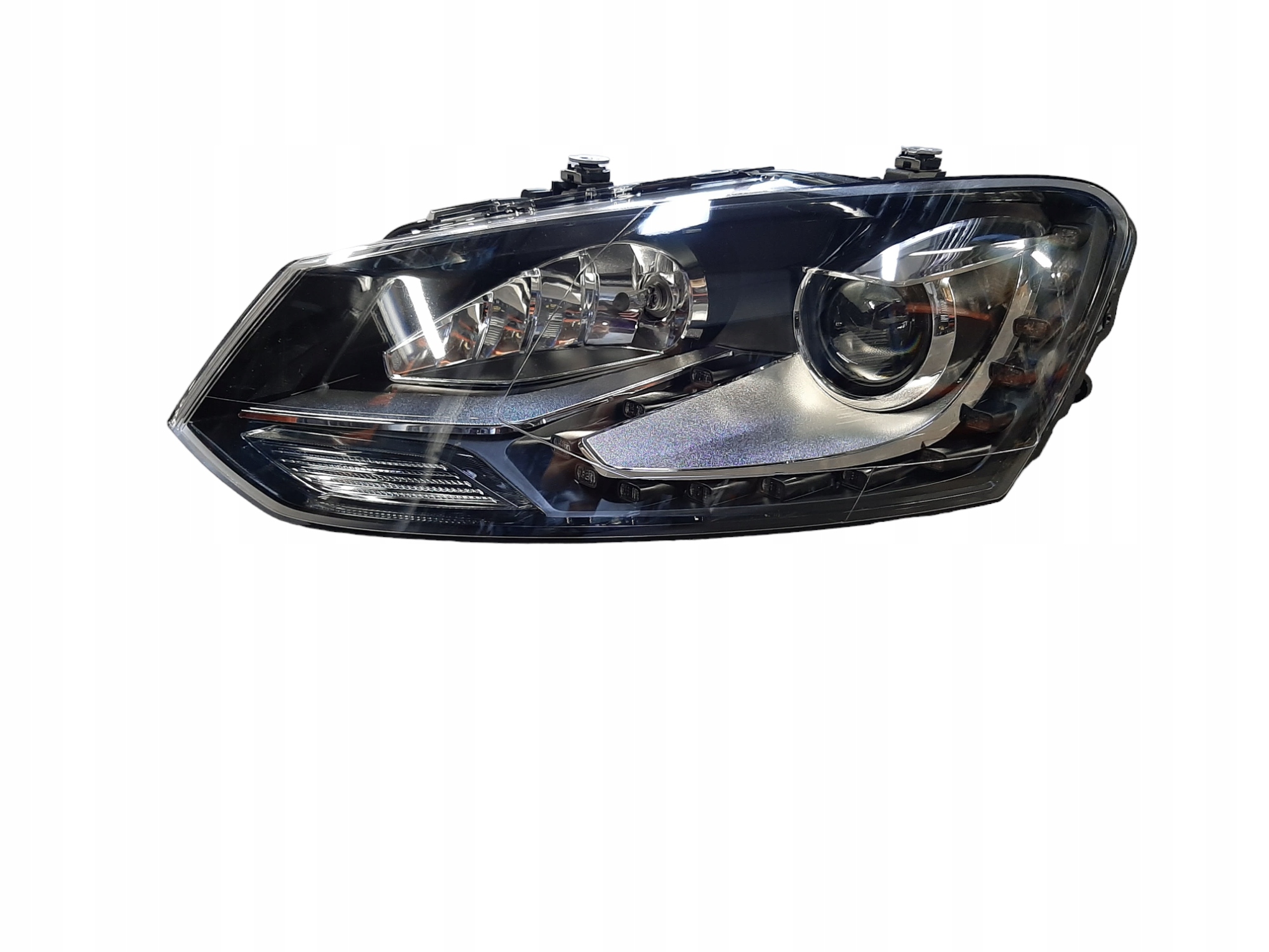 VW POLO 2008-2012 REFLEKTOR LAMPA PRZÓD LEWY 6R1941031D