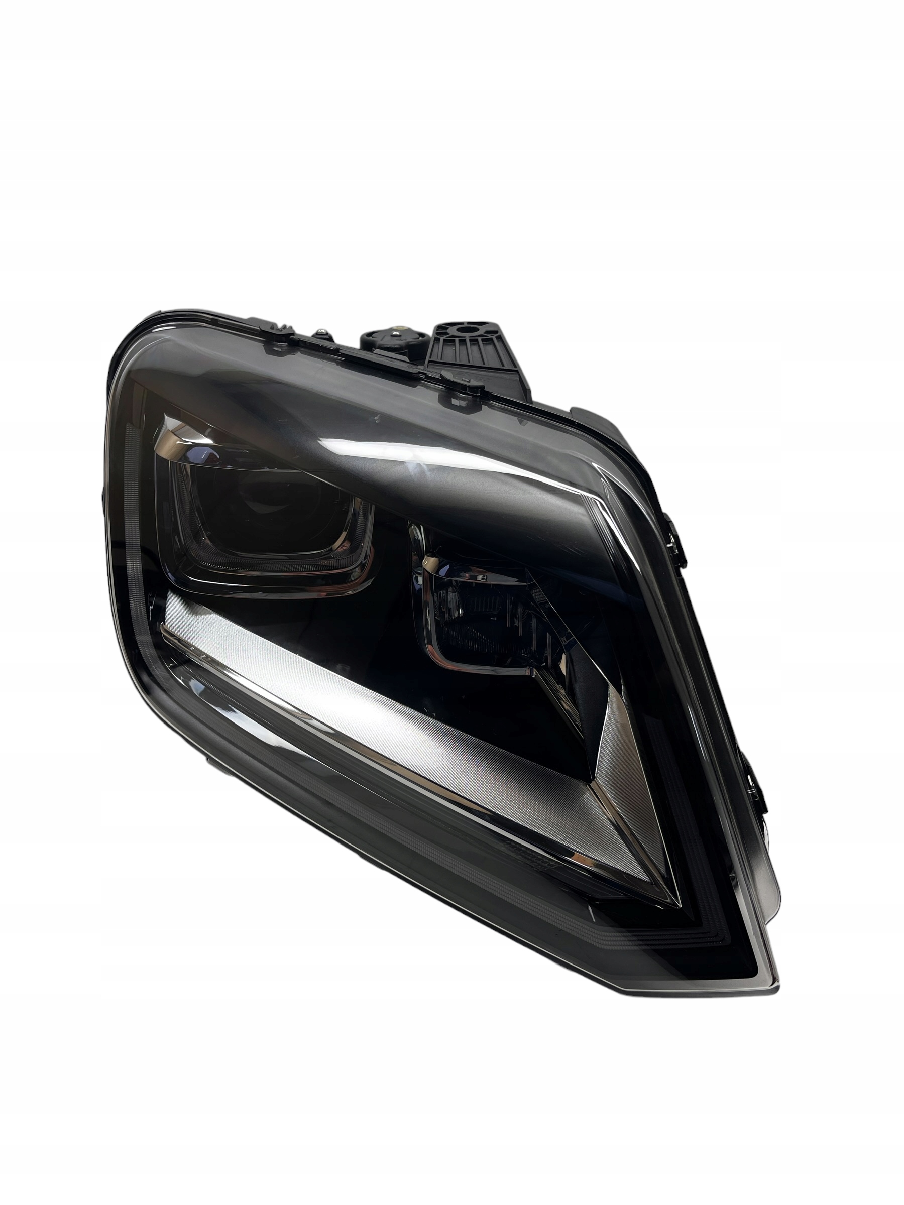 VW AMAROK REFLEKTOR LAMPA PRAWA 2H1941018A