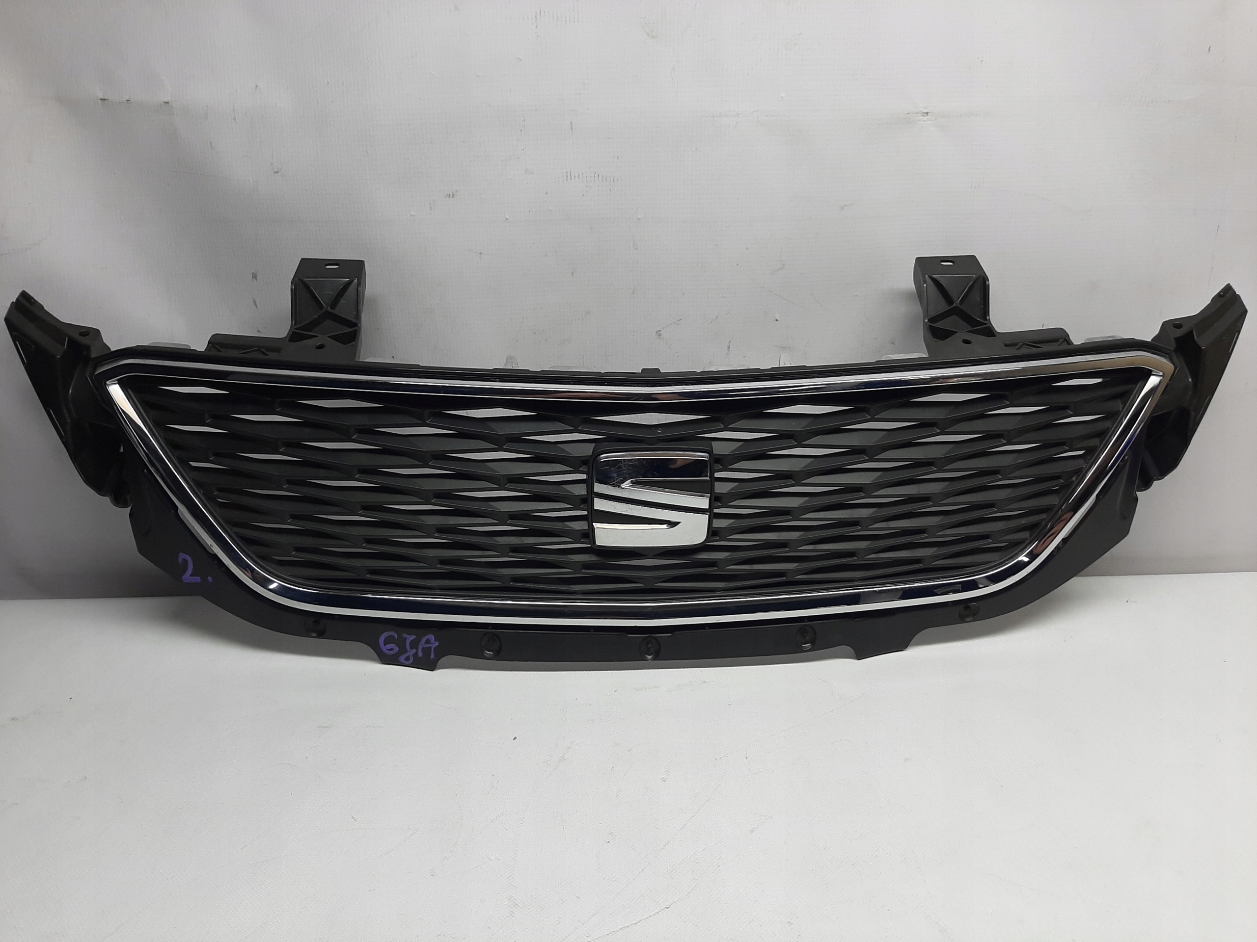 SEAT TOLEDO III 6JA853668A ATRAPA CHŁODNICY GRILL