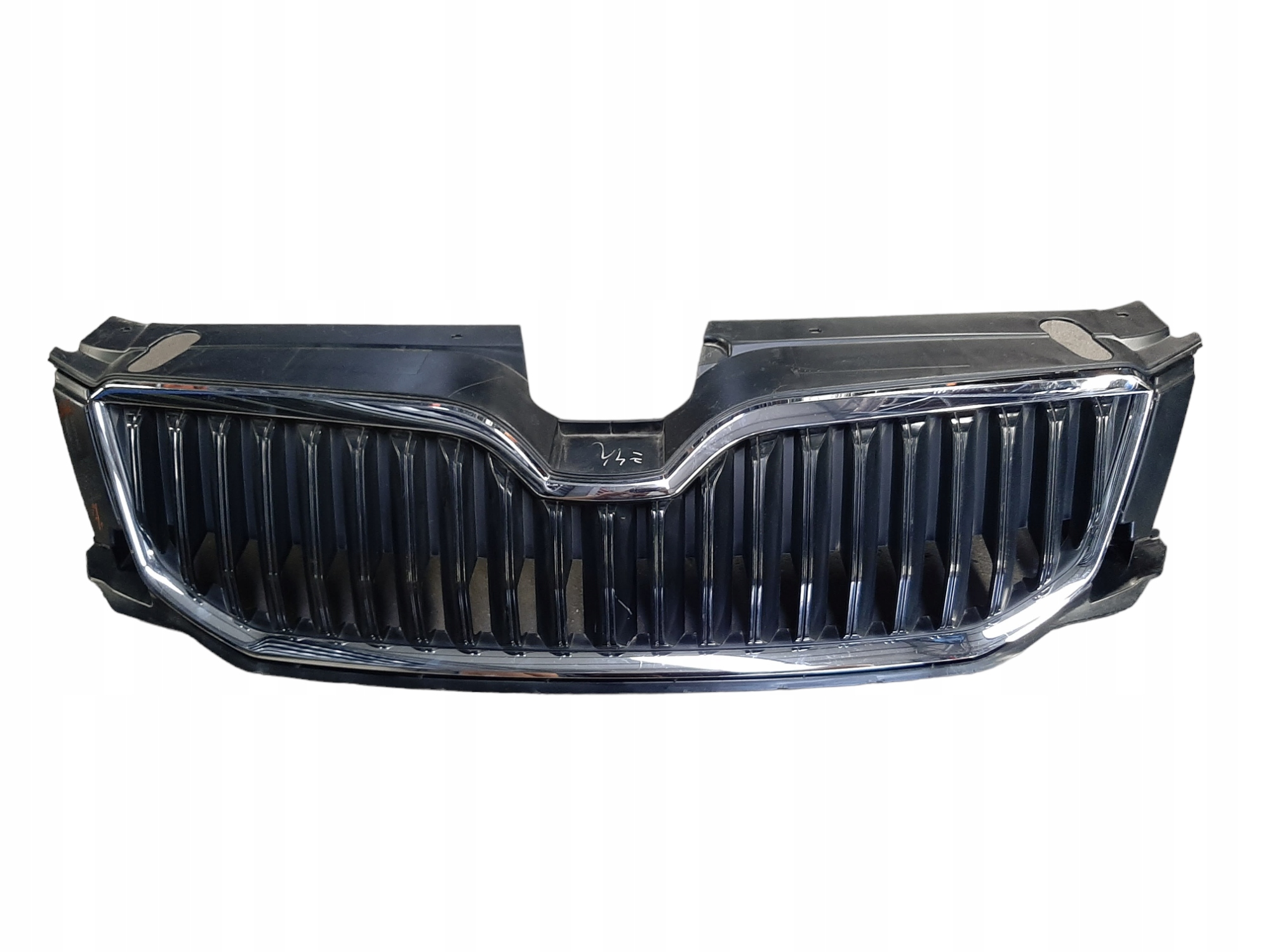 SKODA OCTAVIA III GRILL ATRAPA 5E0853653