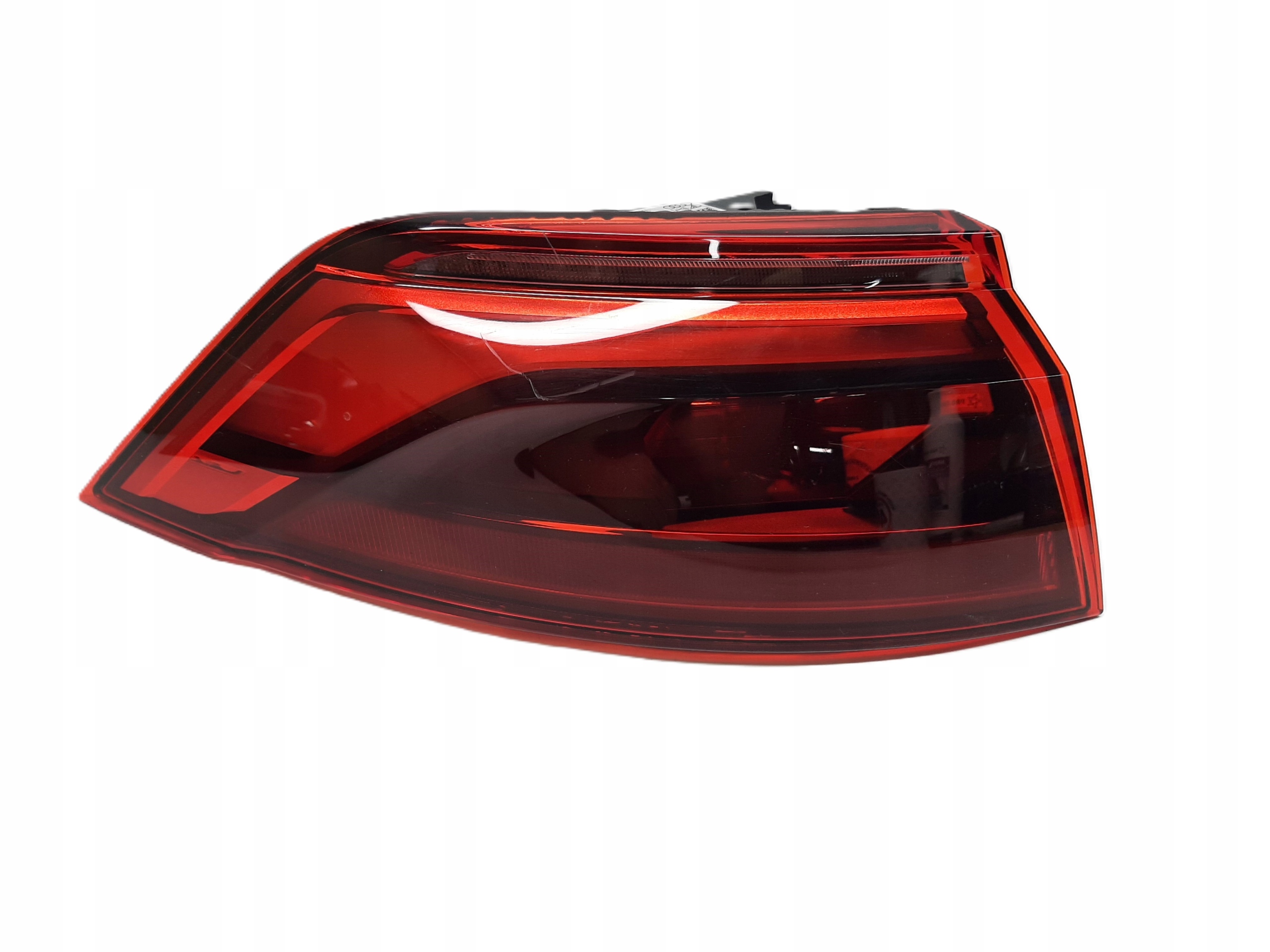 AUDI Q8 SQ8 2018- LAMPA LEWY TYŁ OLED ANIMACJA 4M8945091