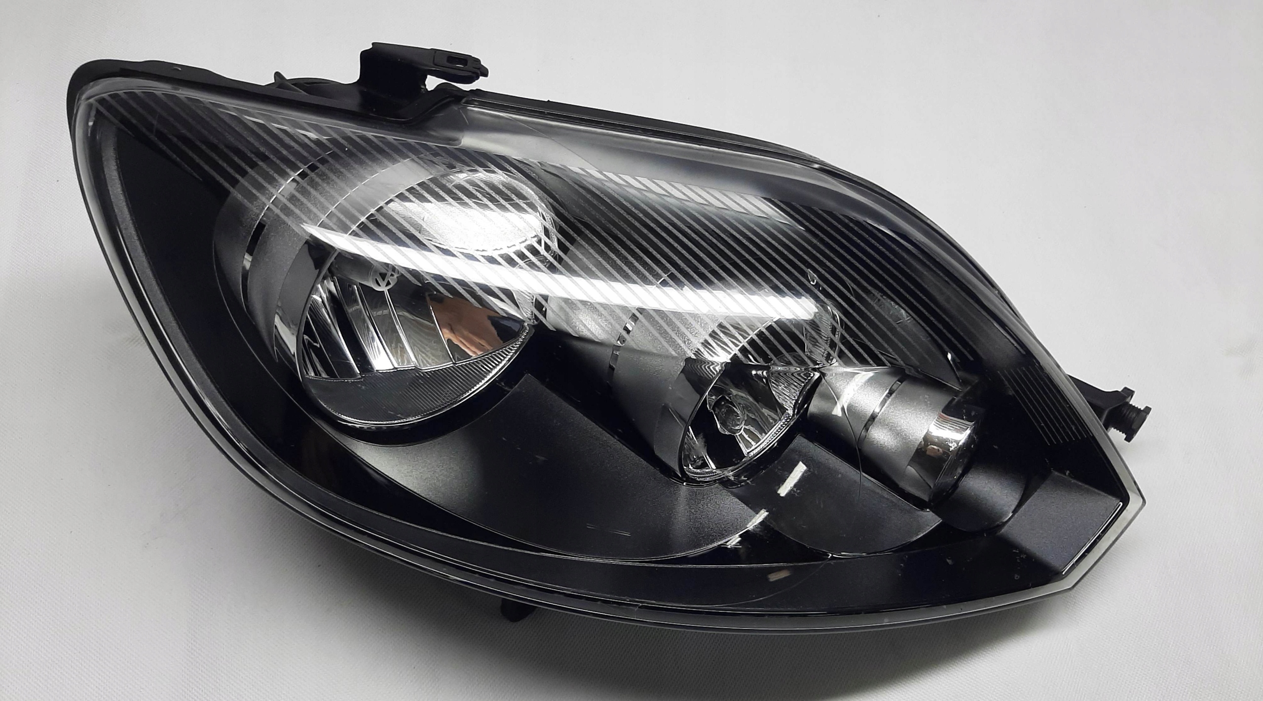 VW Golf PLUS LIFT Lampa prawa Reflektor 5M1941006G