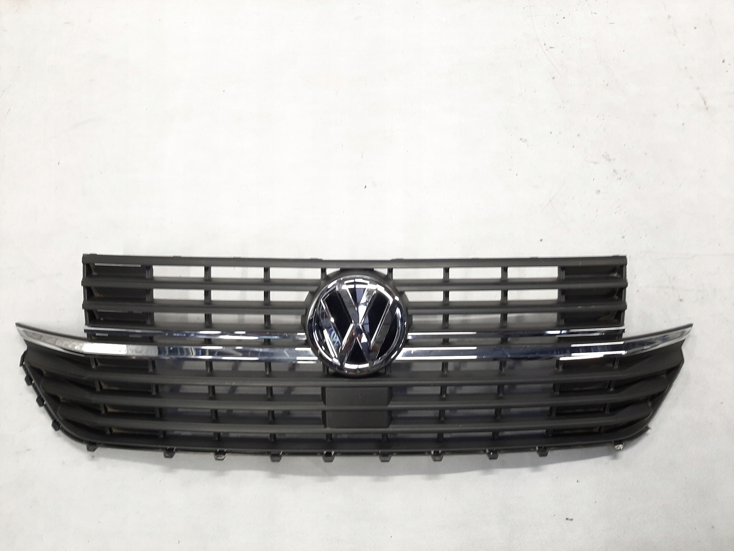 Volkswagen Transporter T6.1 T6+ Atrapa Chłodnicy Grill 7LA853651Q