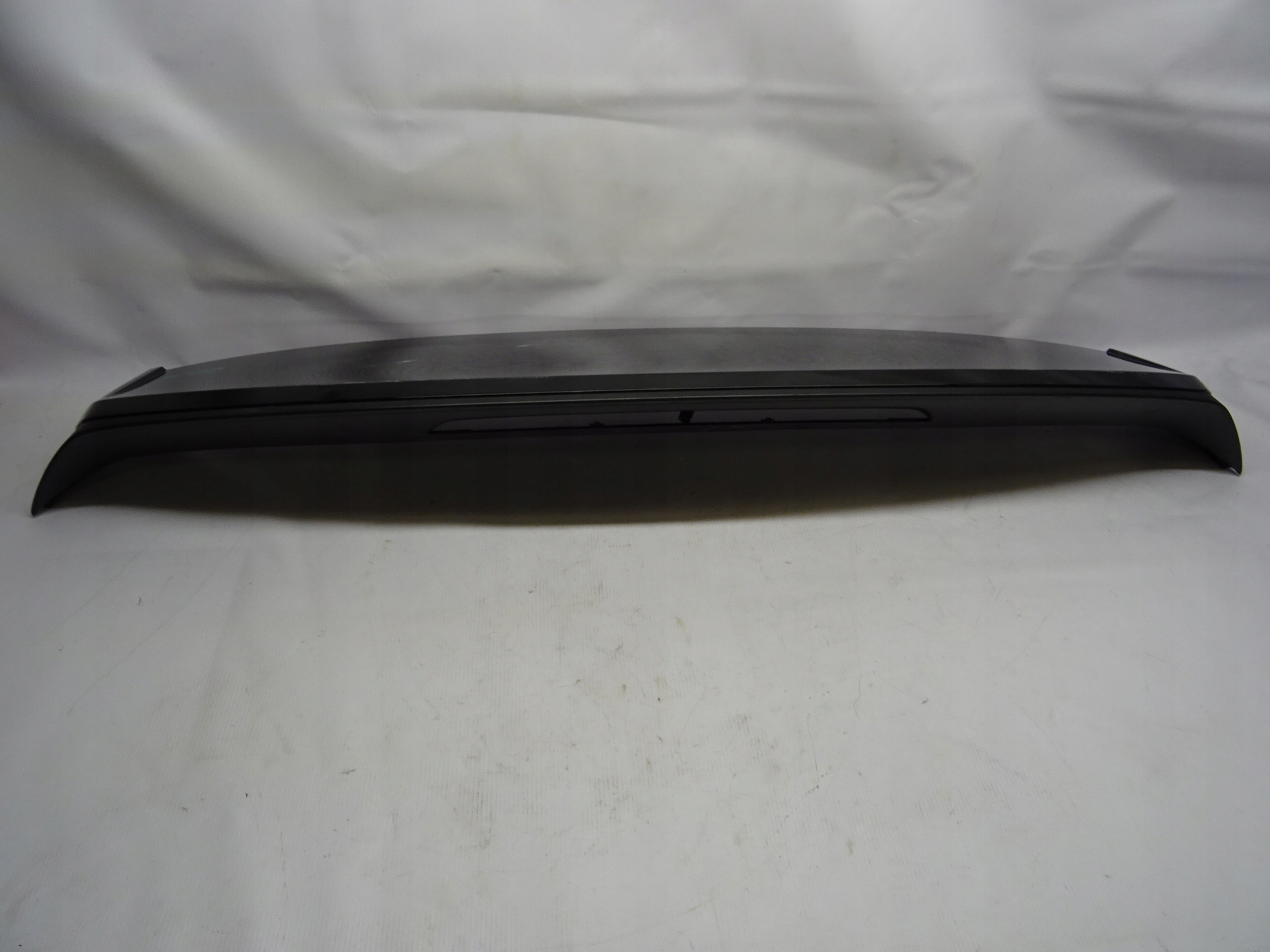 VW T-ROC SPOILER TYLNEJ KLAPY 2GA827933