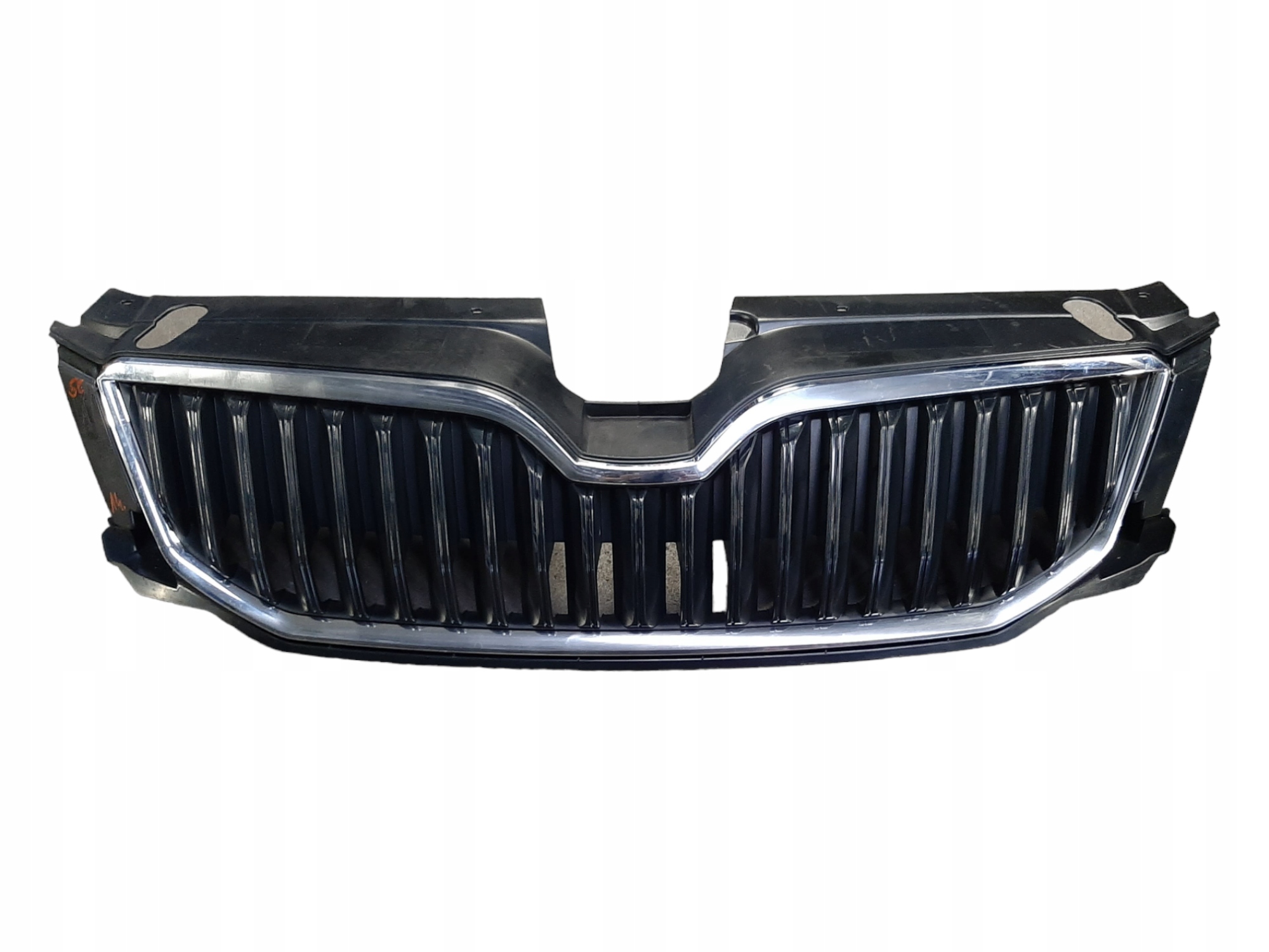 SKODA OCTAVIA III GRILL ATRAPA 5E0853653