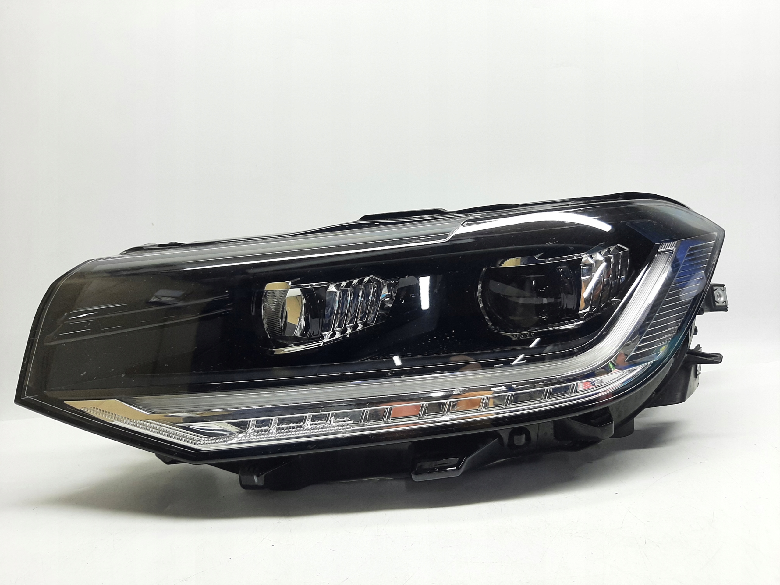 VW T-Cross Reflektor Lampa Full Led LEWA 2GM941035B