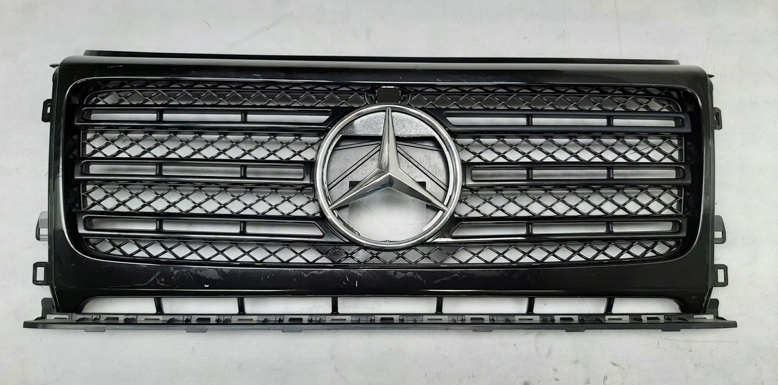 Mercedes G W463 Grill Atrapa A4638880400 nowa