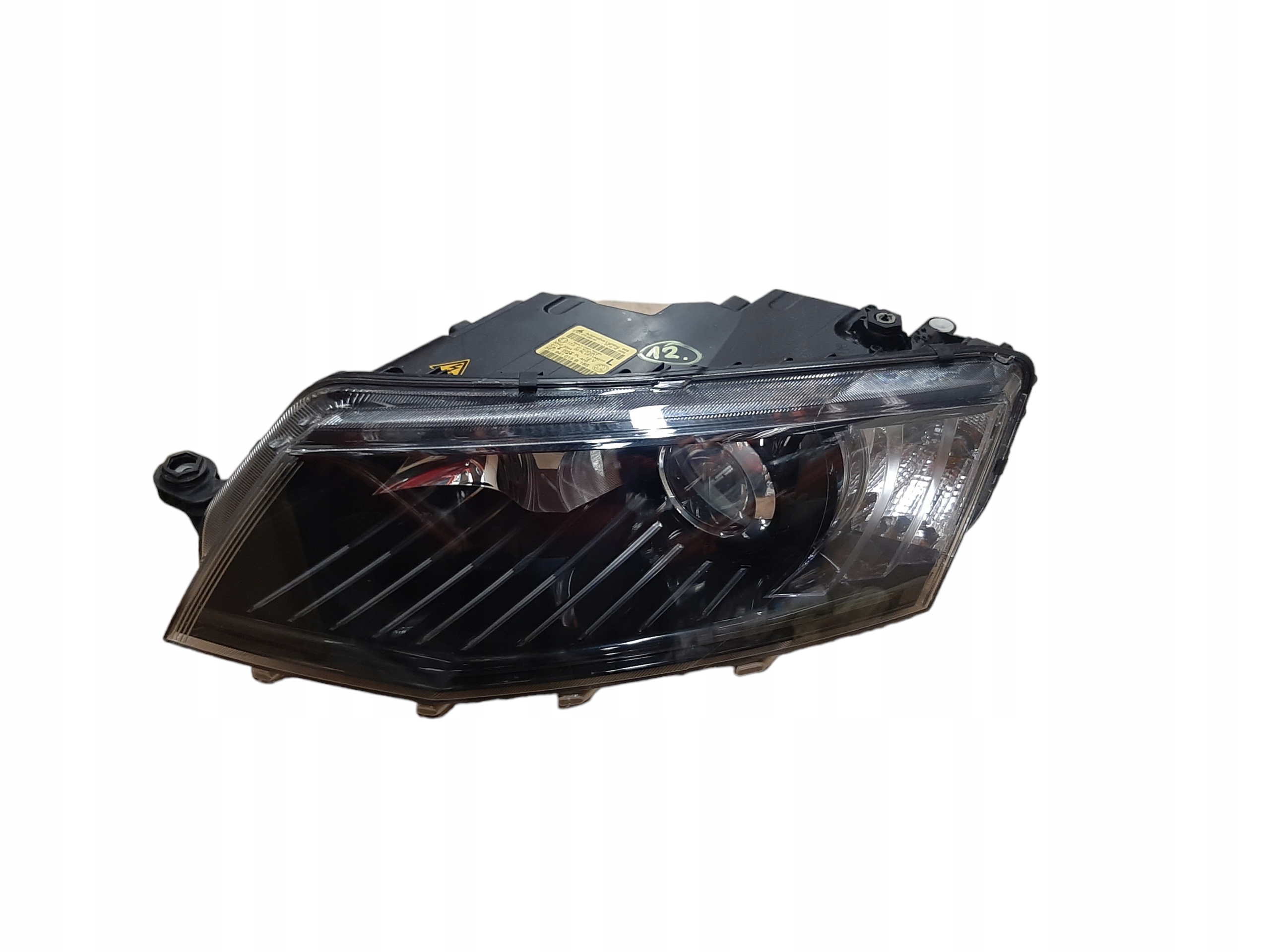 SKODA OCTAVIA 3 2014-2018 REFLEKTOR LAMPA LEWA XENON 5E1941015B