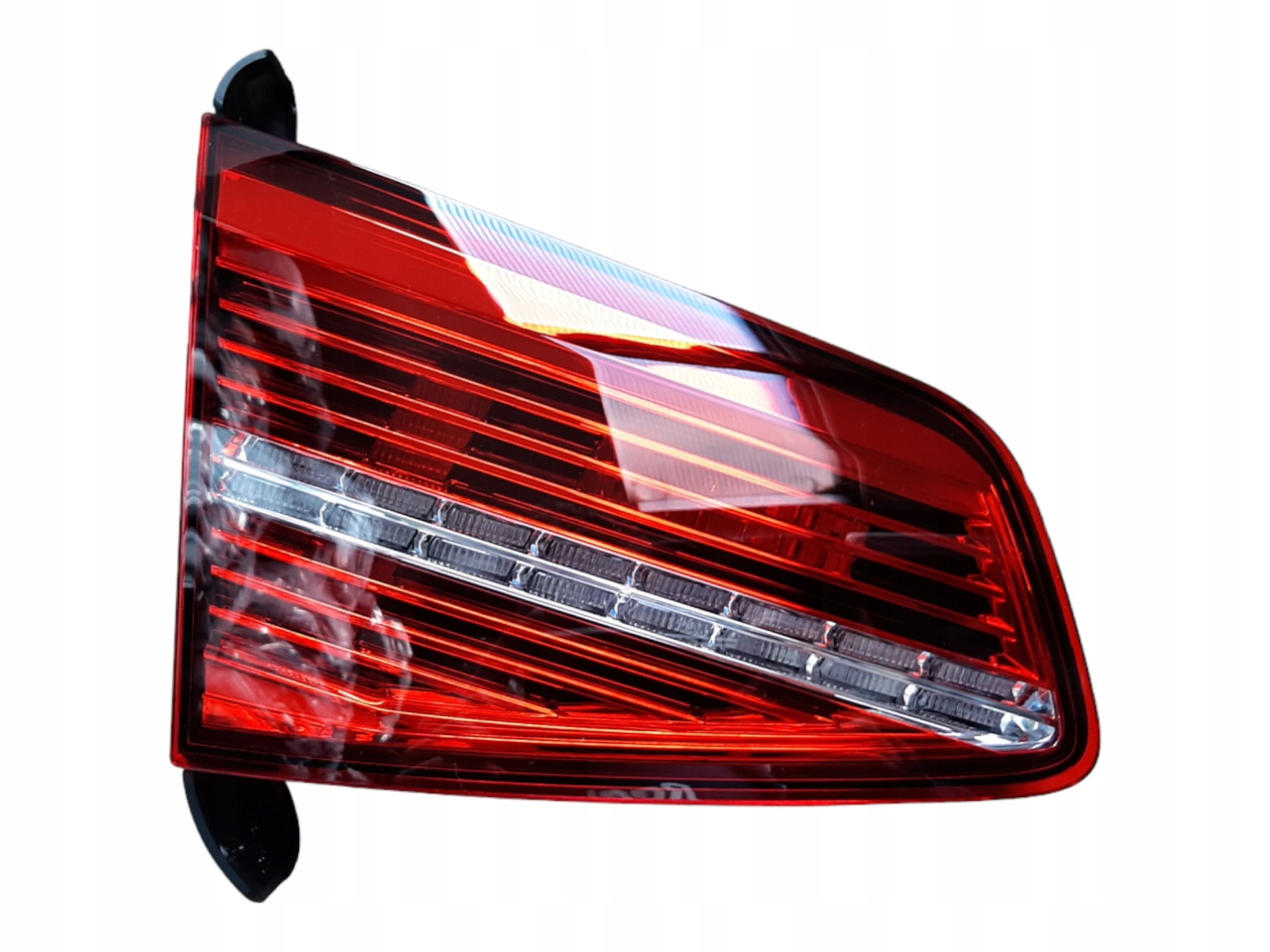 VW PASSAT B8 SEDAN LAMPA TYLNA LED LEWA WEWNĘTRZNA 3G5945307J