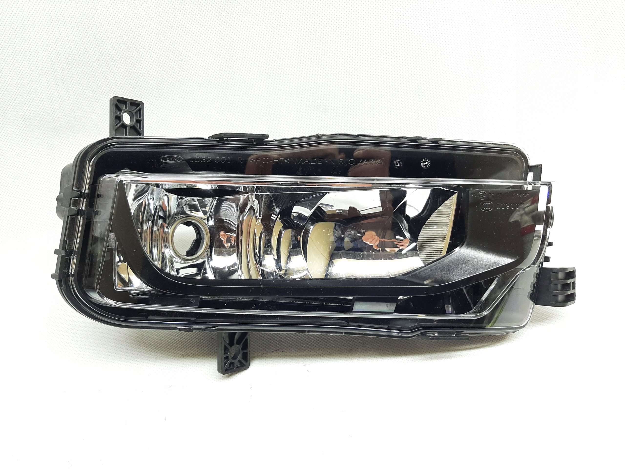 VW T6 Halogen prawy NOWY 7E0941662B oryginał