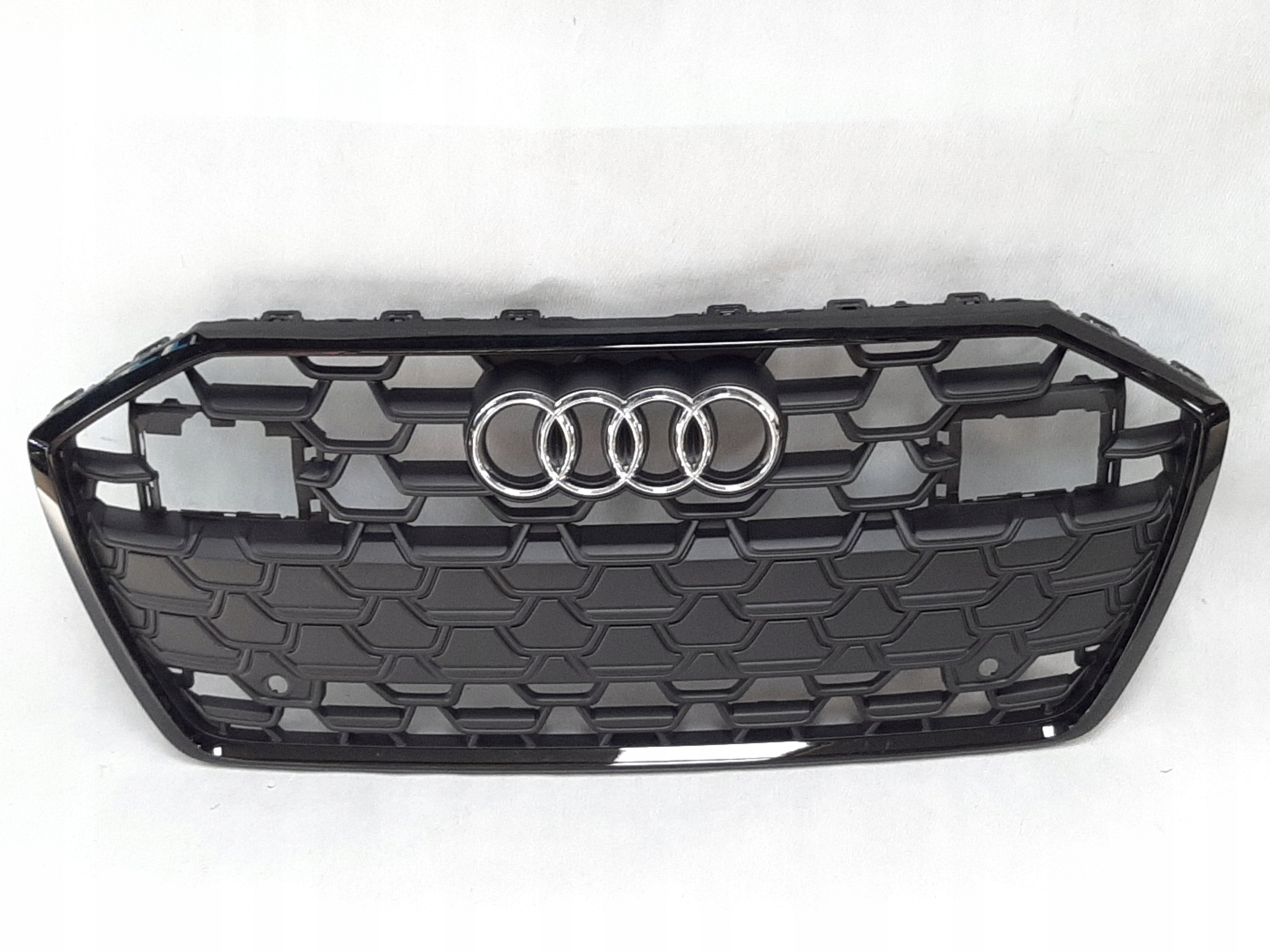 Audi A6 C8 Lift (2022->) Atrapa Grill Kratka PDC 4K0853651R