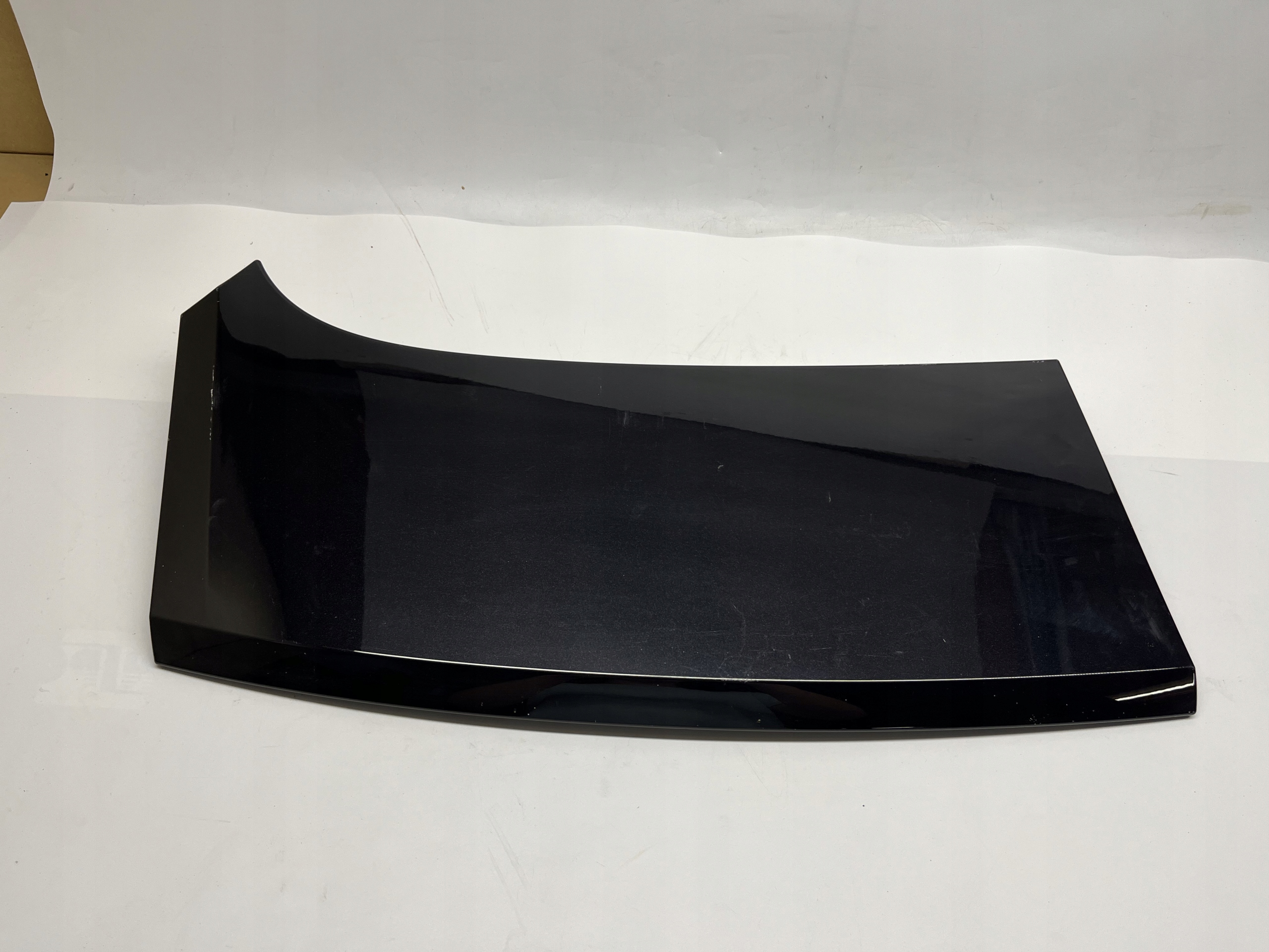 Porsche Panamera II Tylny Spoiler Lotka Lewa Strona Czarny 971827847