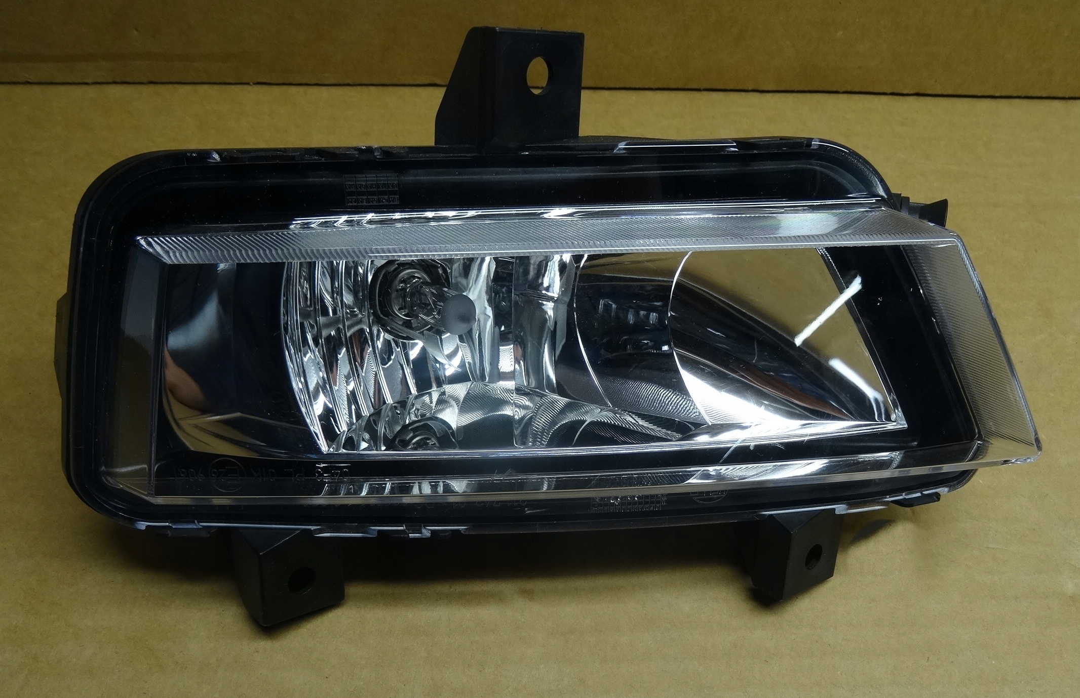 Skoda Citigo Halogen lewy NOWY 1ST941699A