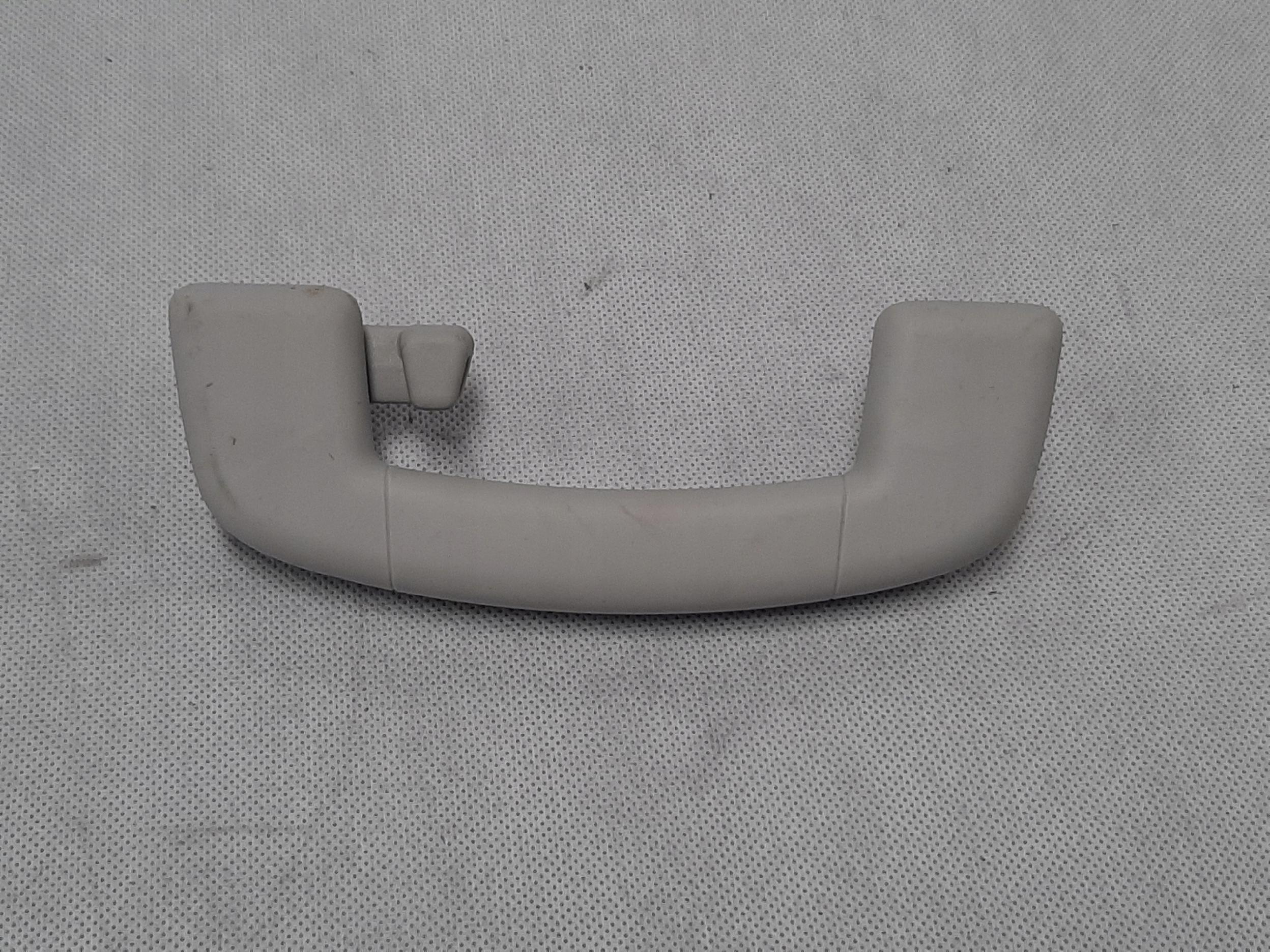 SEAT ATECA 16- ŁAPKA RĄCZKA PODSUFITKI 2G0857643