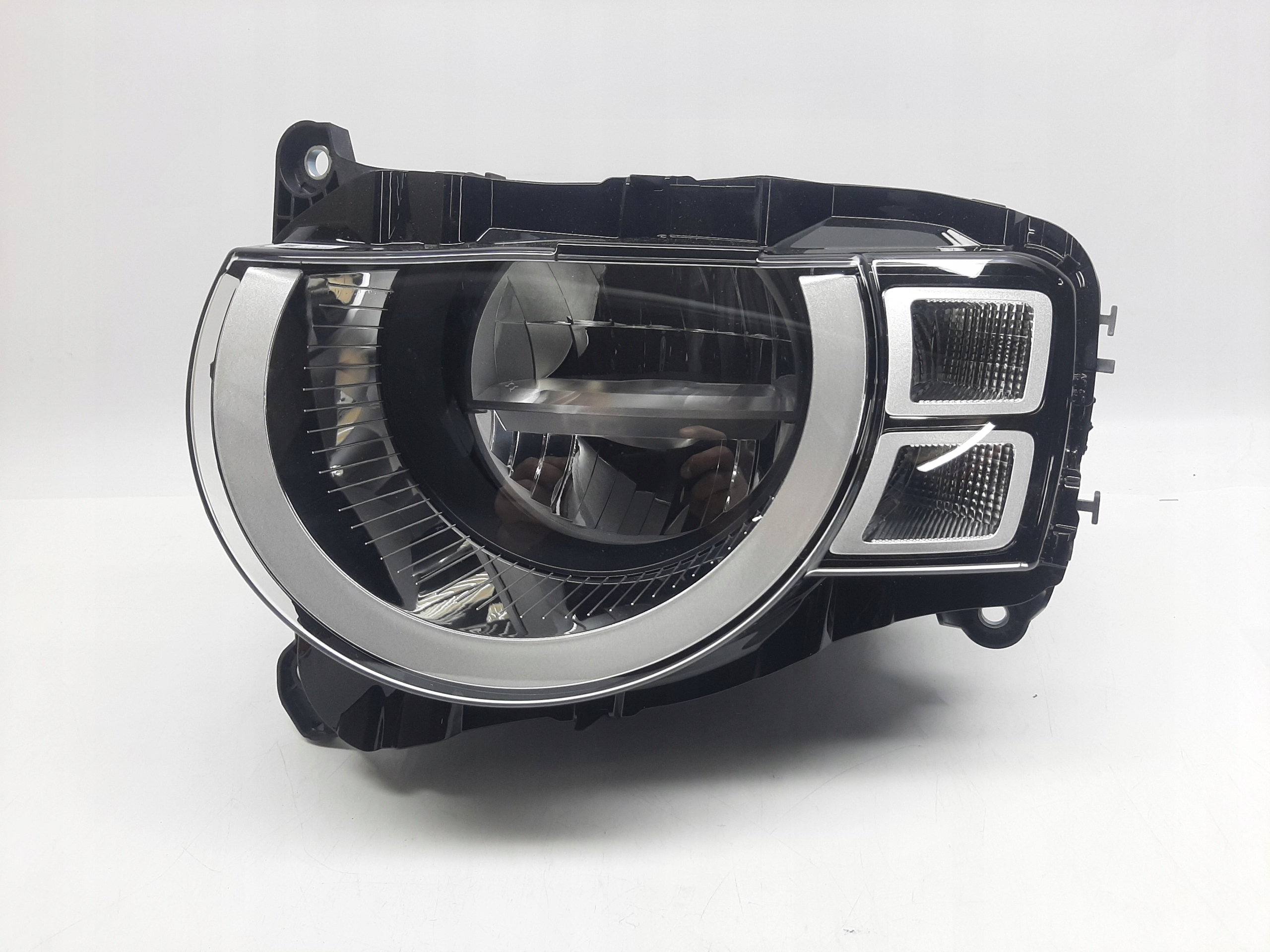 Land Rover Defender Reflektor Lampa Led LEWA L8B2 13W030BF