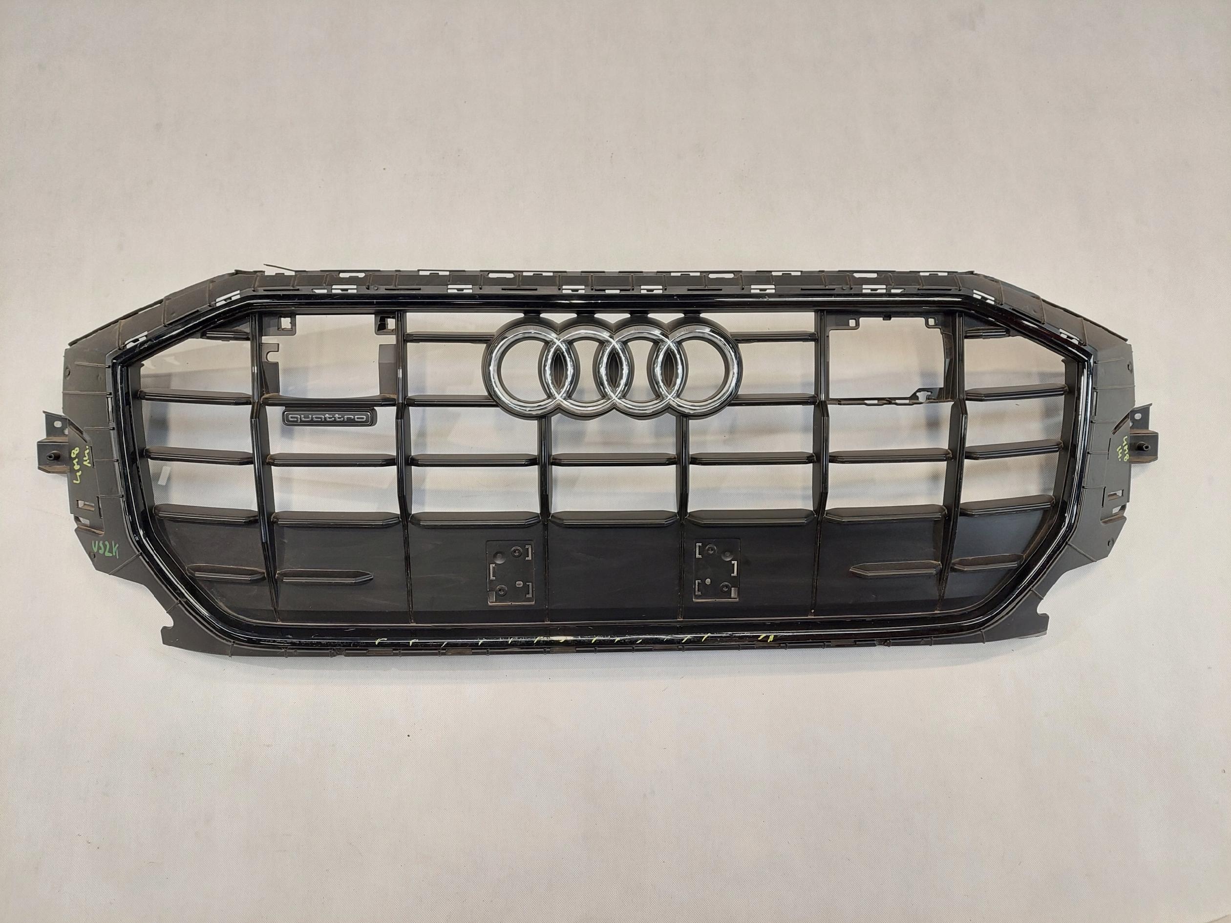 Audi Q8 4M8853651D E G Atrapa Grill Przód