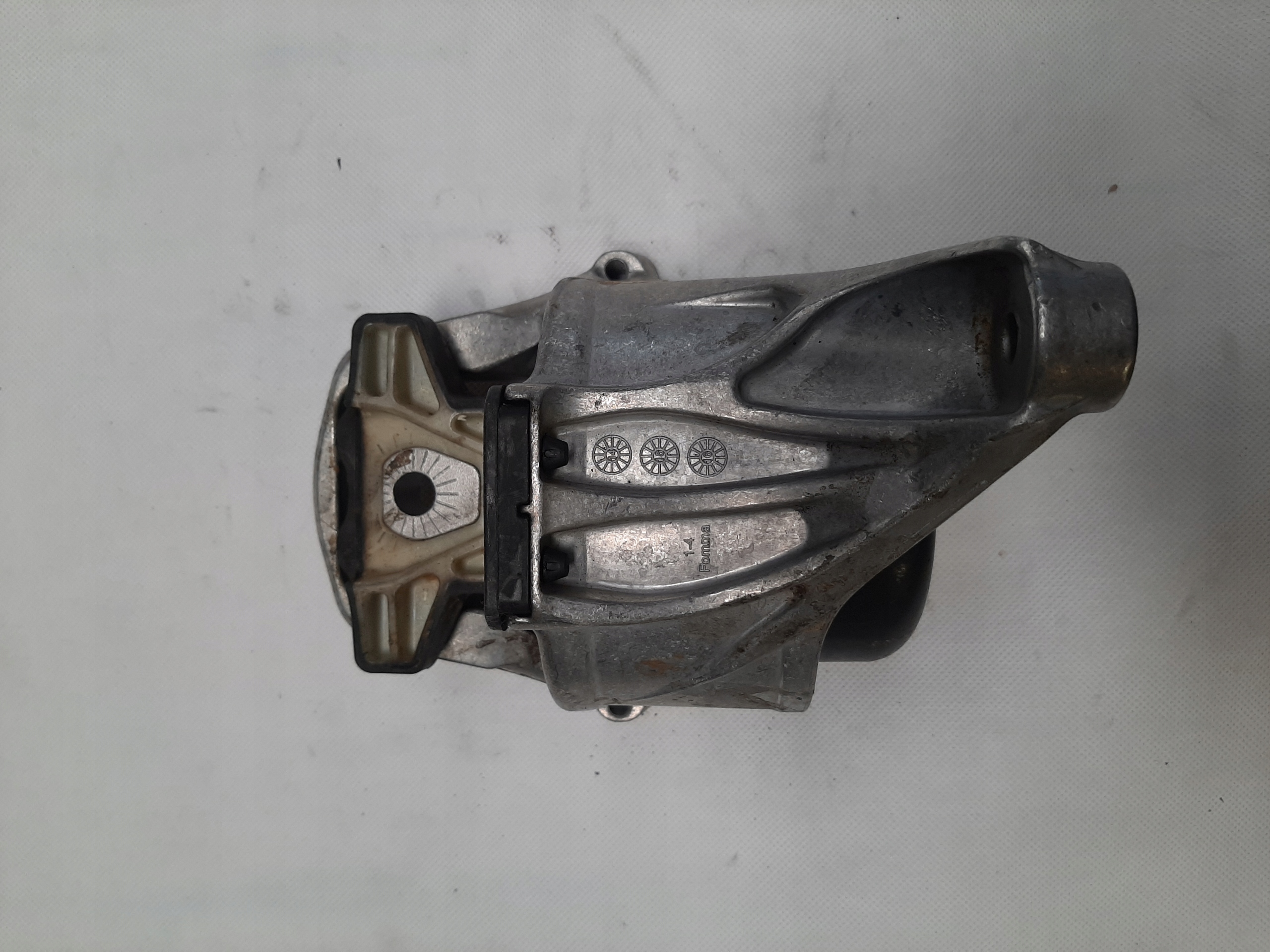 Poduszka Silnika Audi A4 B9 A5 8W0199371BC uszkodz