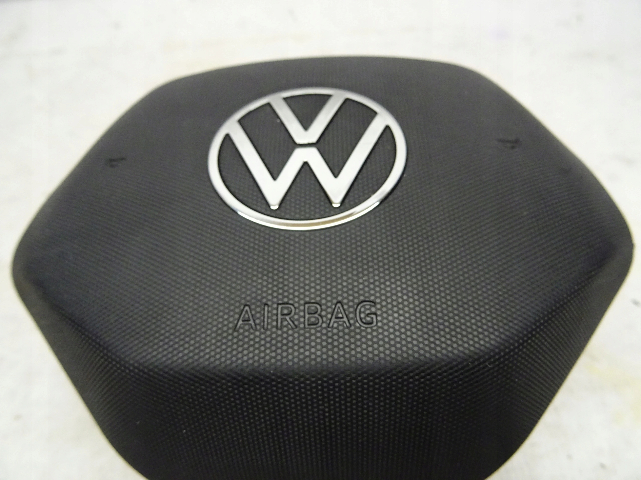 VW TIGUAN AIRBAG PODUSZKA KIEROWCY 5NA880201AC