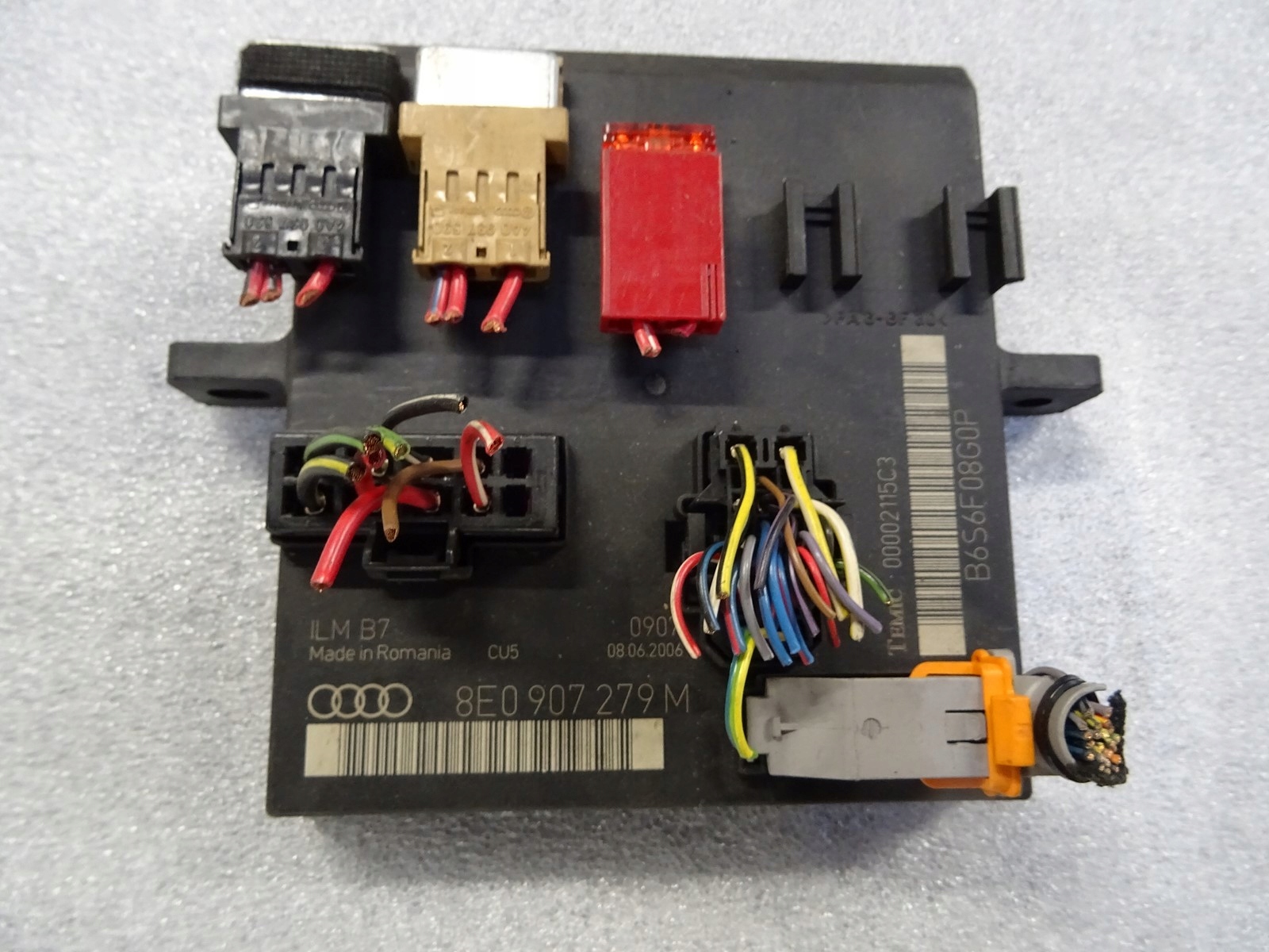 AUDI A4 B7 MODUŁ STEROWNIK ŚWIATEŁ ILM 8E0907279M