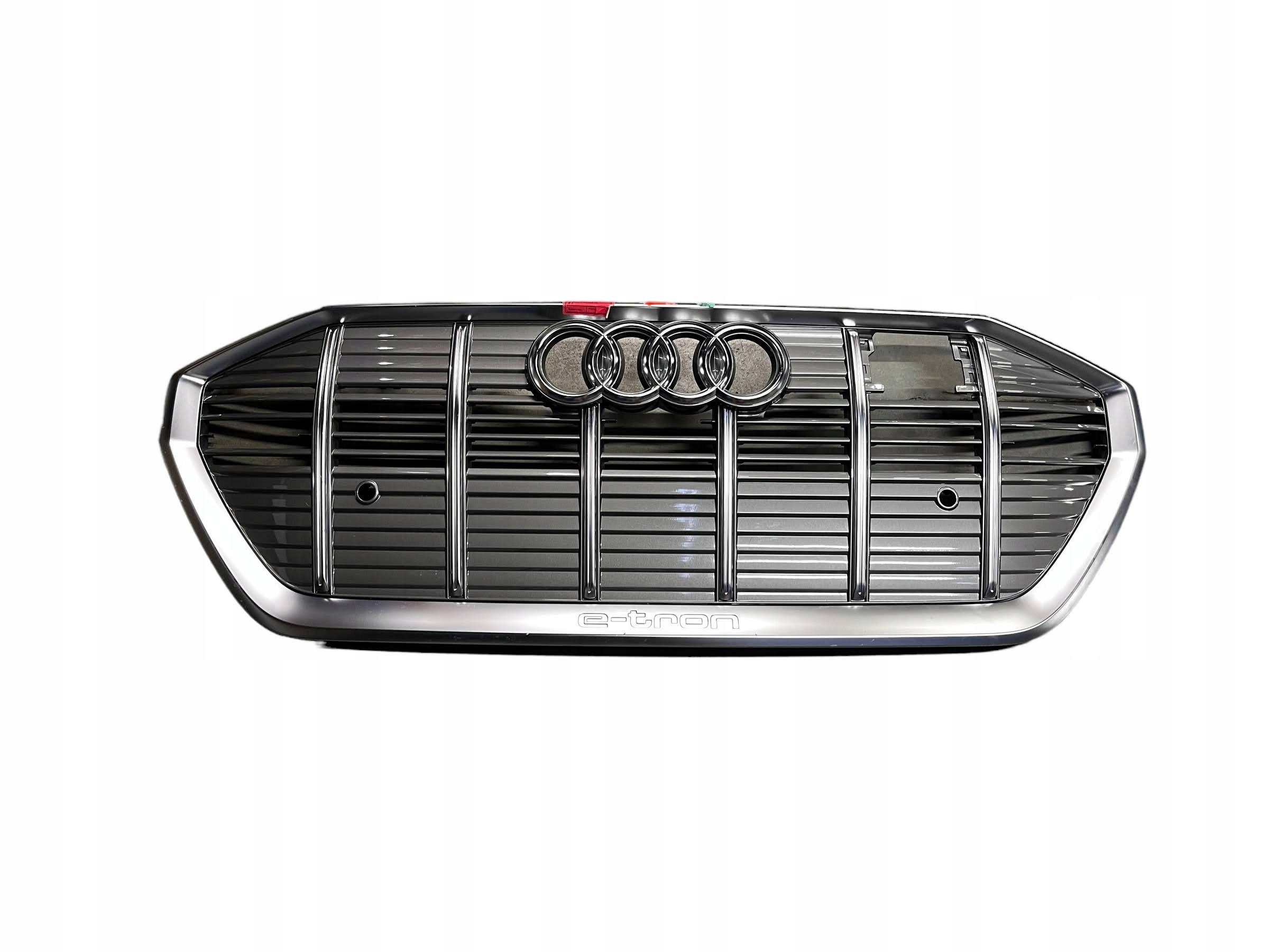 AUDI E-TRON ATRAPA GRILL ZDERZAK NOWA 4KE853651