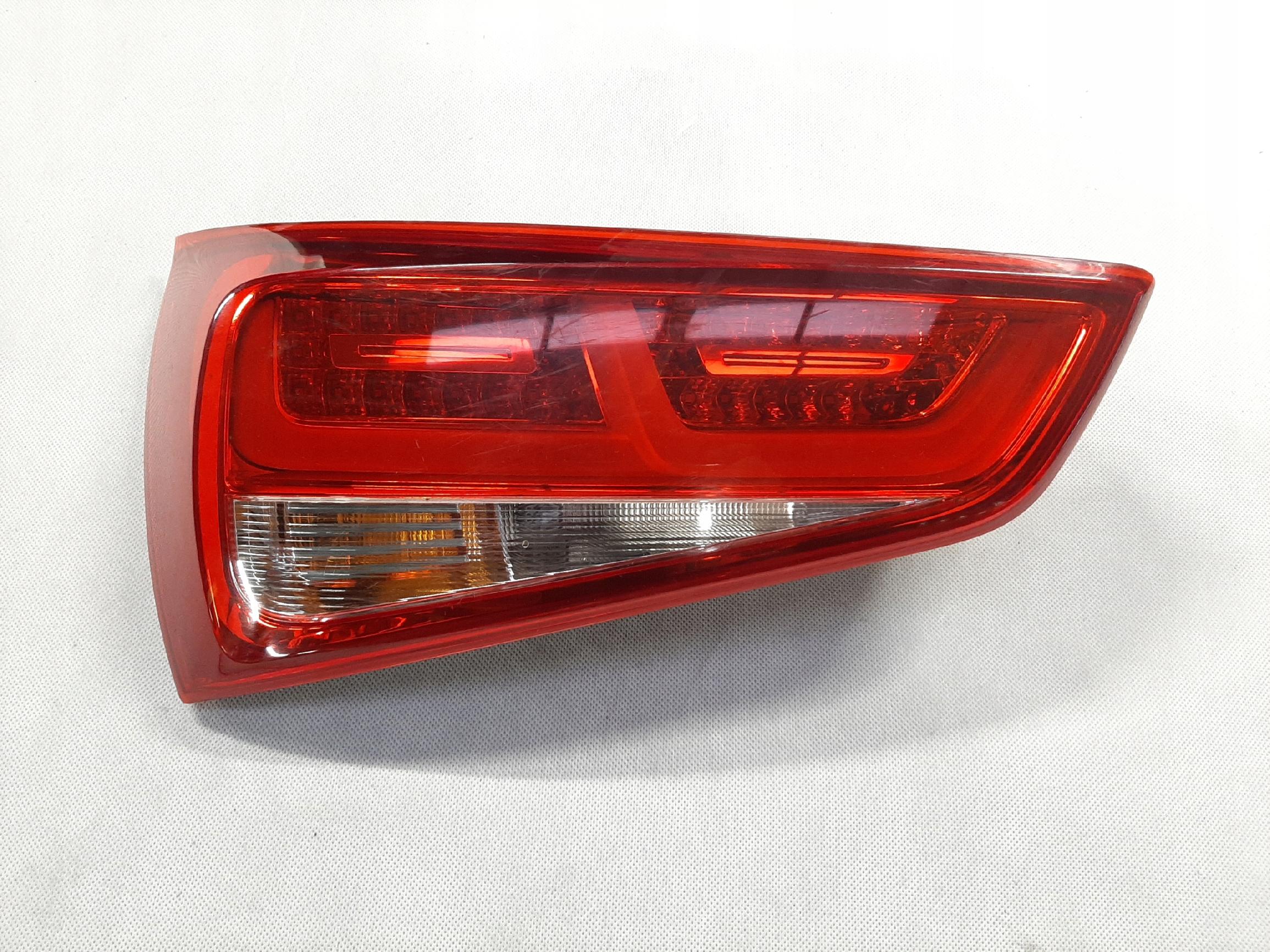 Audi A1 S1 (2007-2012r.) Lampa Tył Lewa 8X0945093B