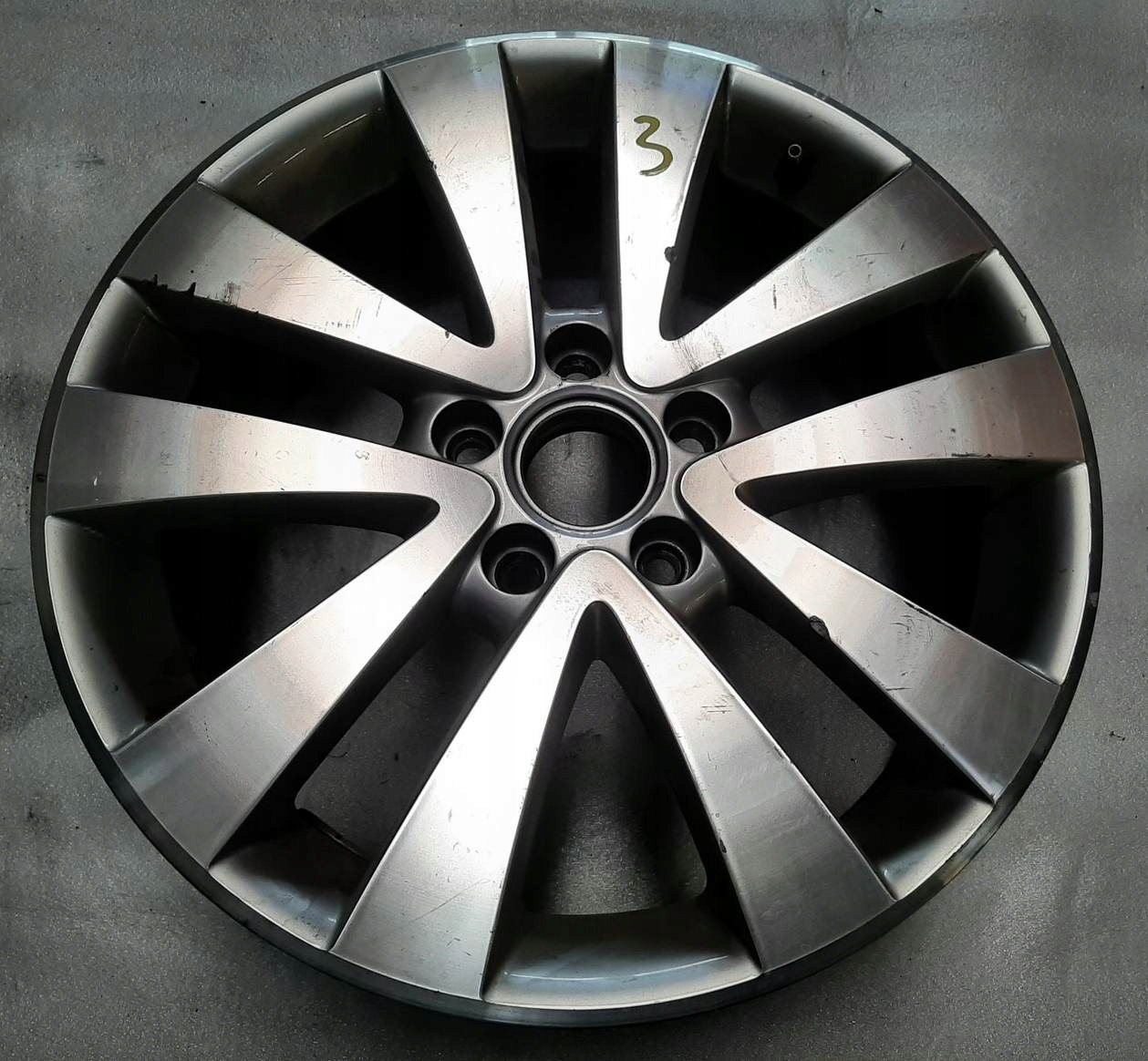 VW Golf 6 Alufelga Felga 17" 5K0601025Q