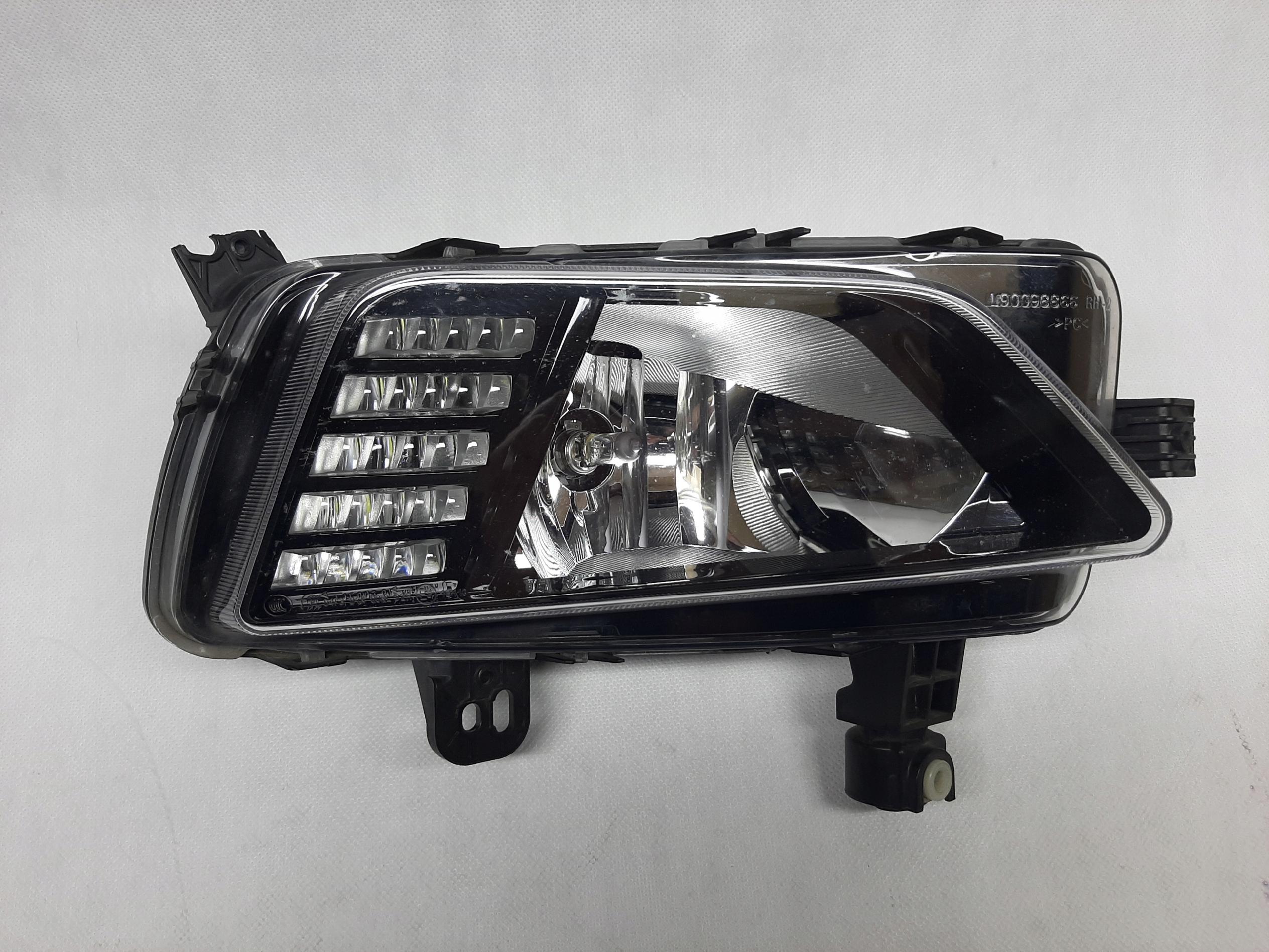 VW Polo 6 Halogen prawy 2G0941662