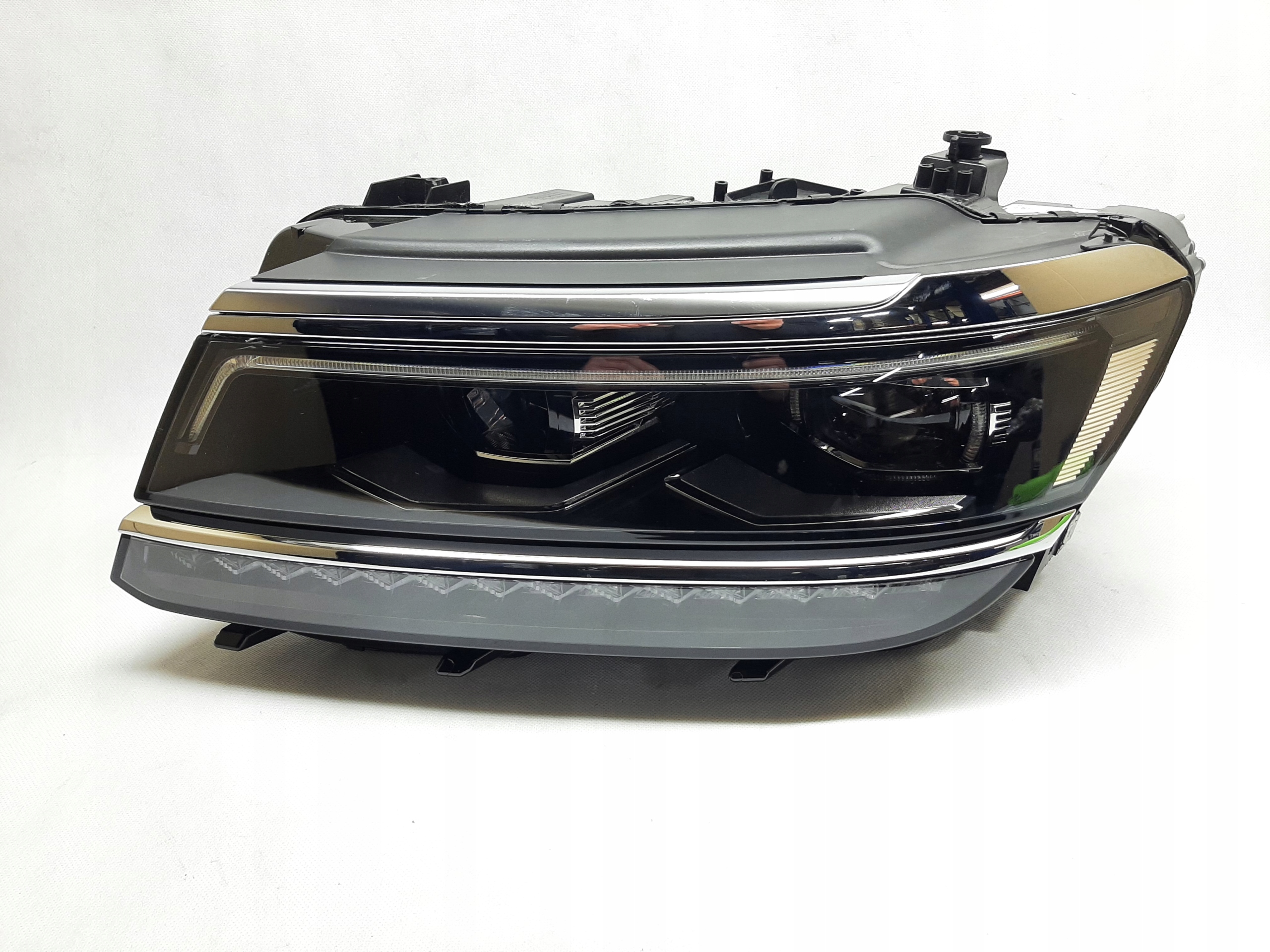 VW Tiguan 2 Lampa Reflektor LED UK 5NC941113E