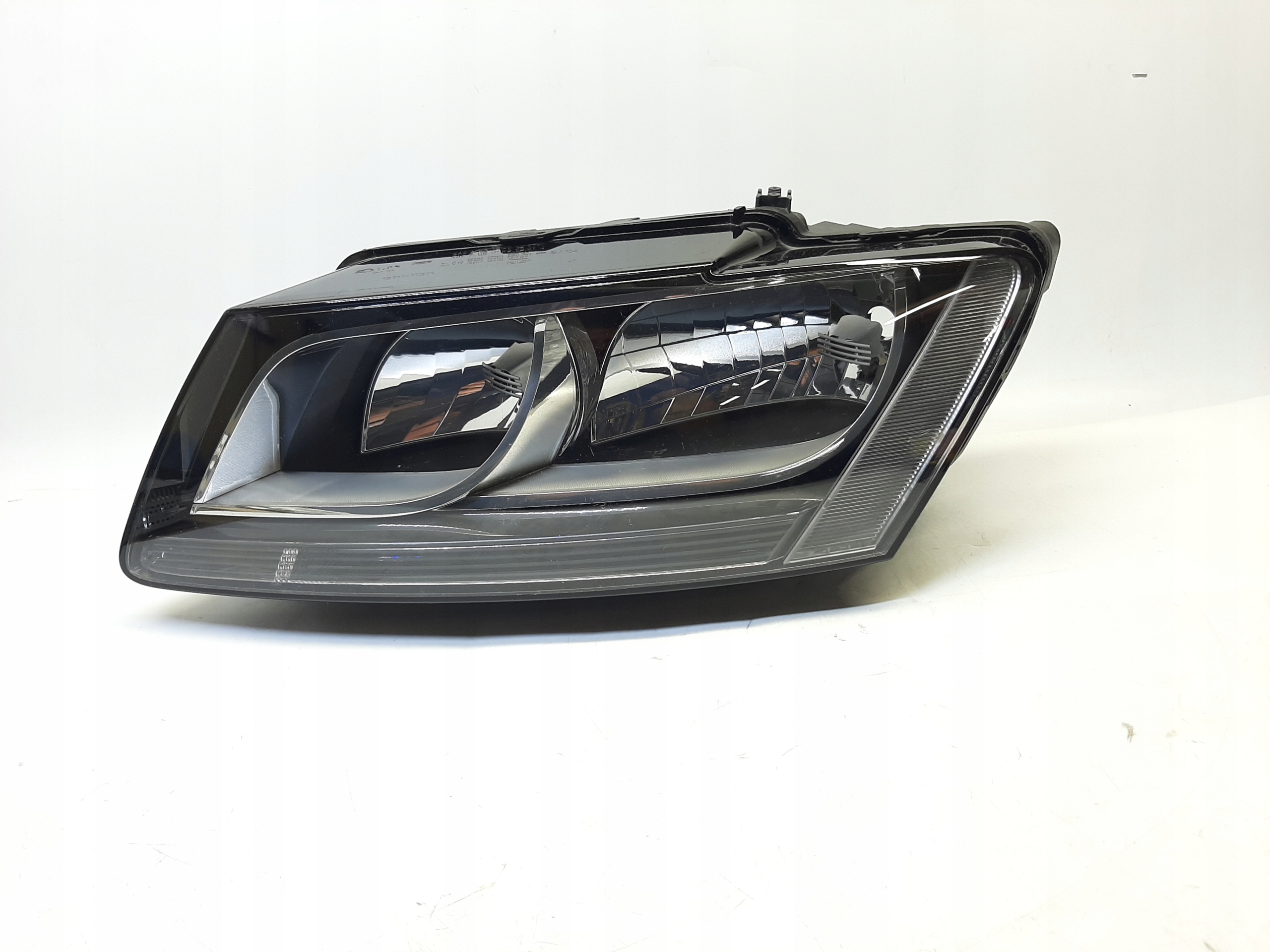 AUDI Q5 8R 2008-2012 LAMPA REFLEKTOR LEWY PRZÓD 8R0941003L