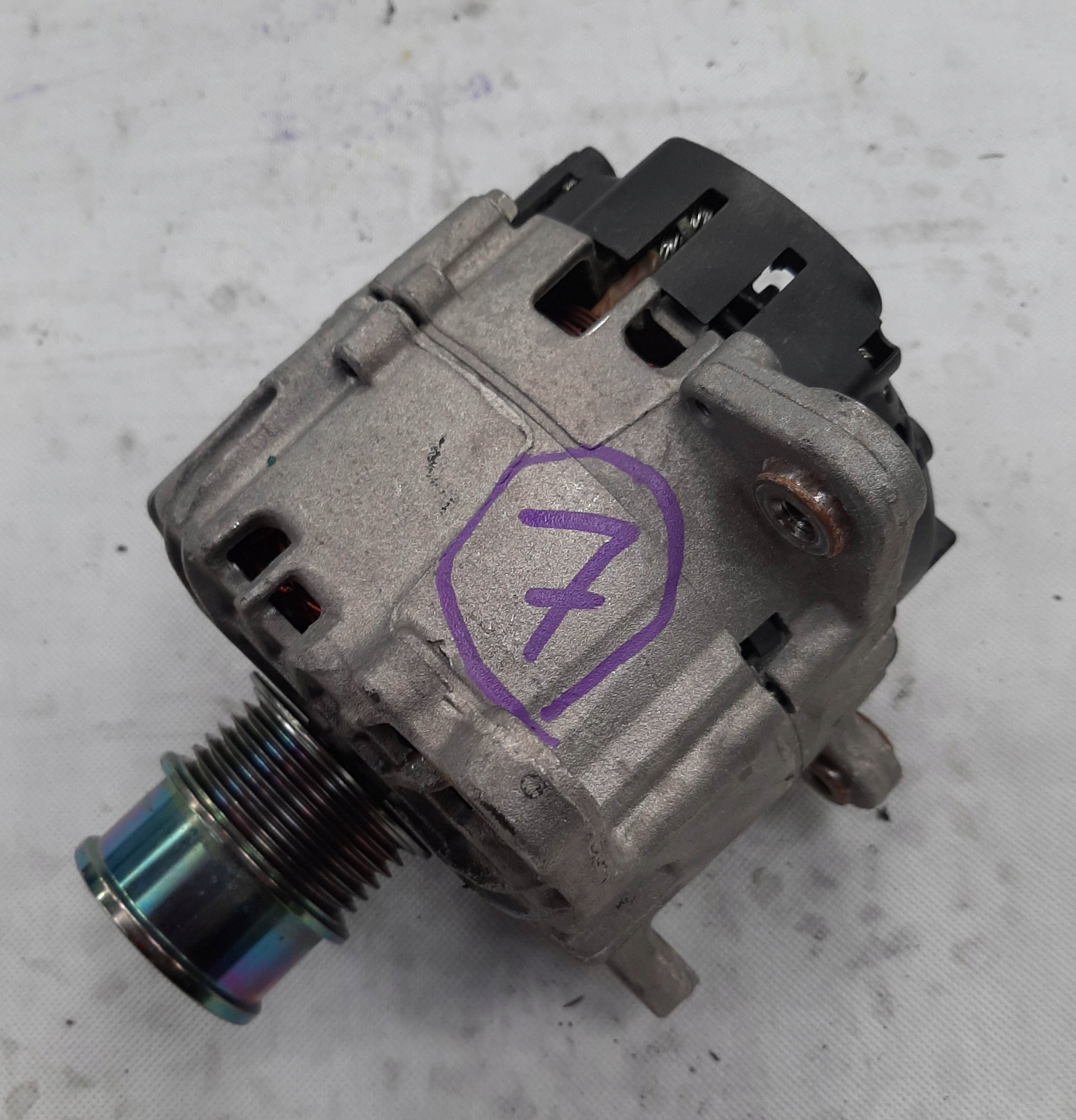 VW Audi Skoda Seat Alternator 04C903023K